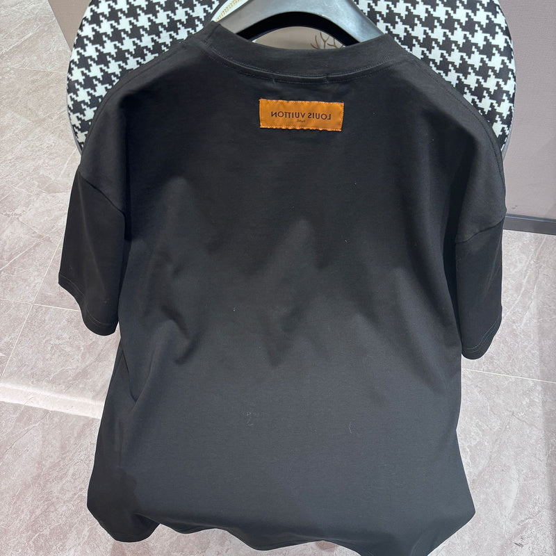 Side profile of Louis Vuitton cotton t-shirt with tailored silhouette
