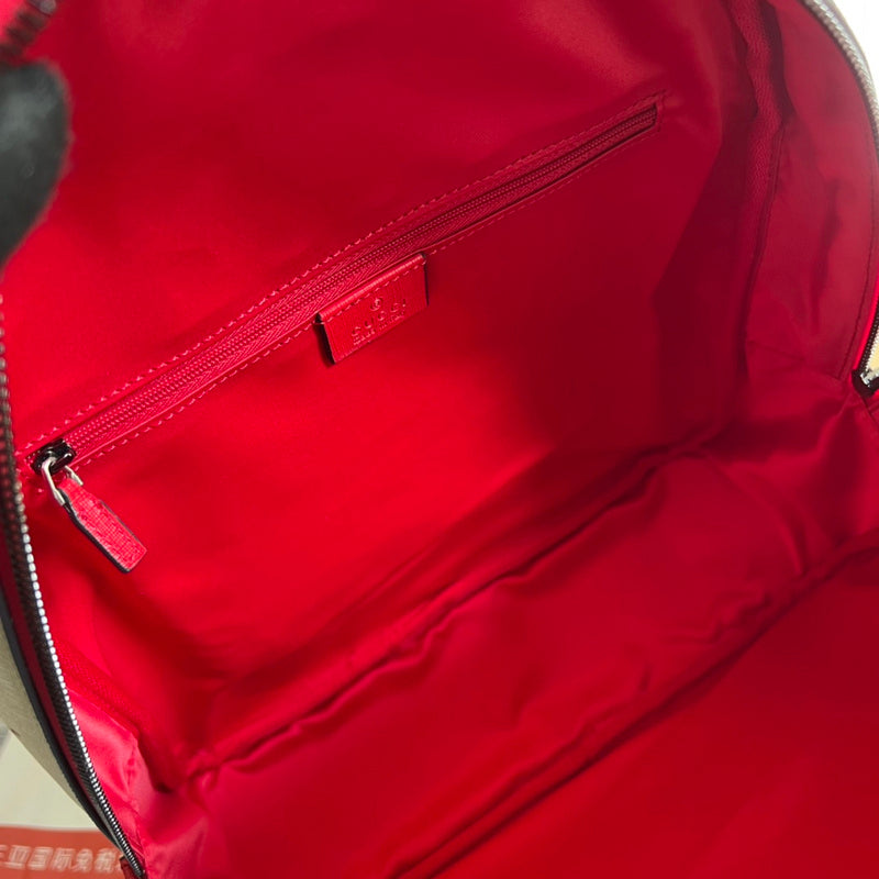Side view of smart structured handbag