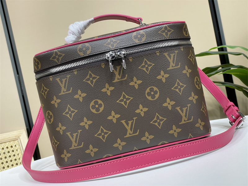  satchel interior and compartment view