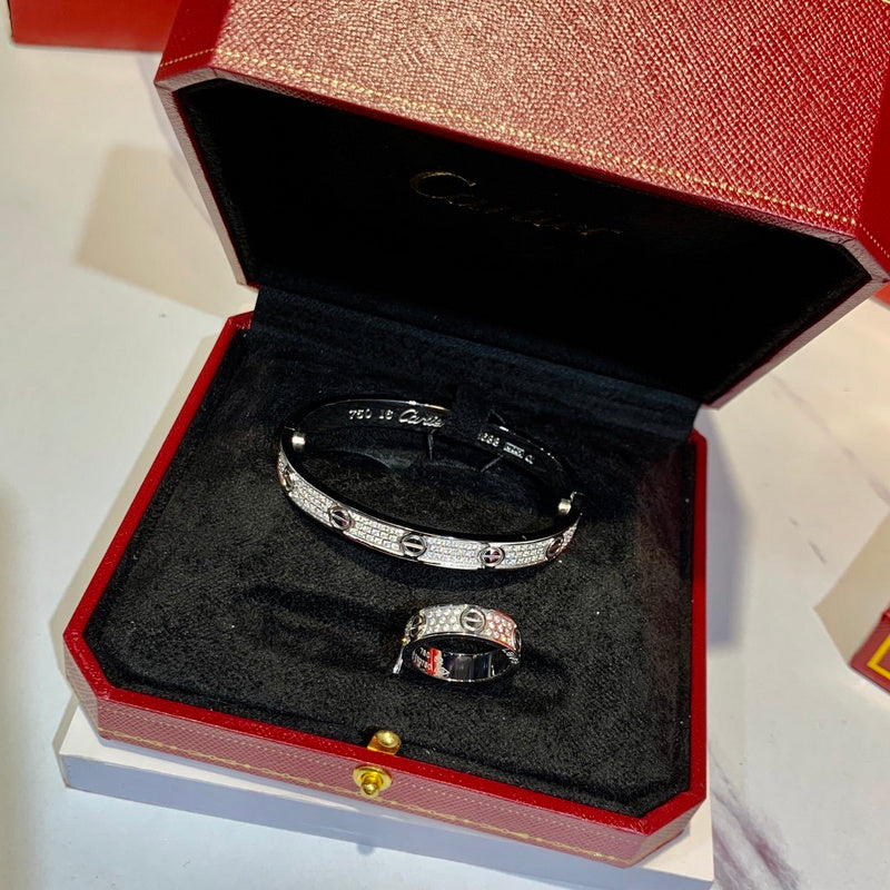 Angled view of Cartier unisex jewelry piece