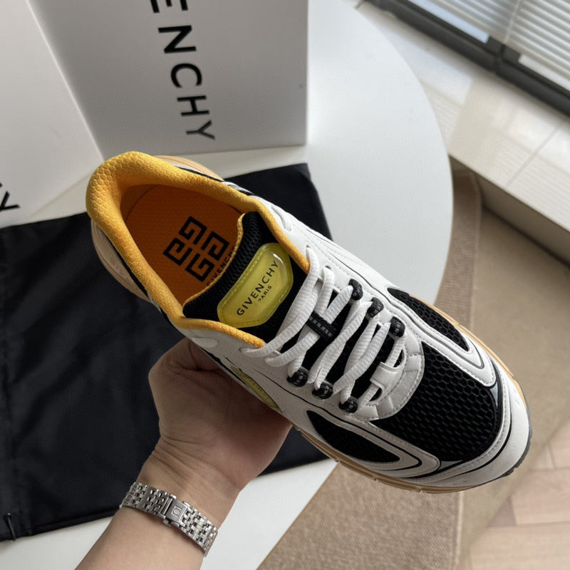 Givenchy shoes Style 123 - top view showing design