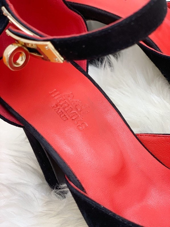 Hermes shoes Style 388 - back heel detail