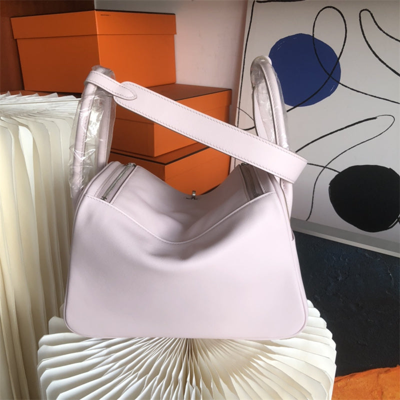  smart structured bag detail view showing craftsmanship