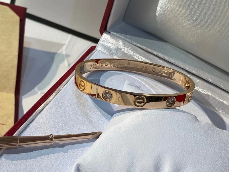 Front view of Cartier unisex jewelry piece