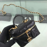 Zivas Charm Signature Style Fashion Handbag (Effortless Style Upgrade) – Detail View