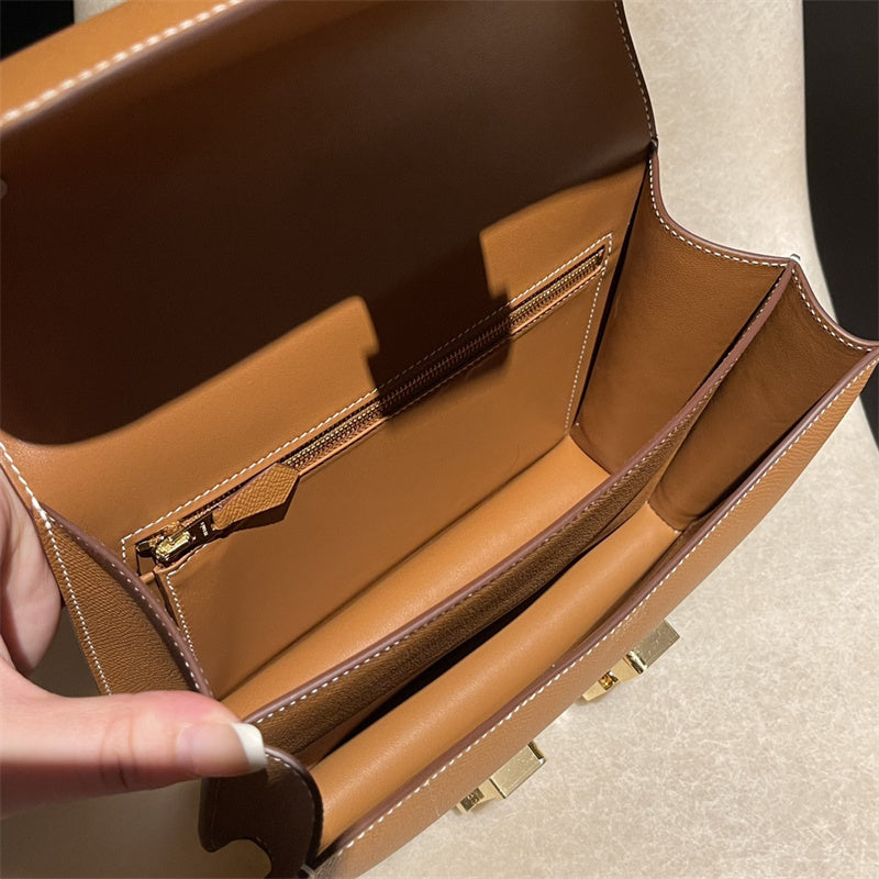 Close-up detail of clean-lined bag design
