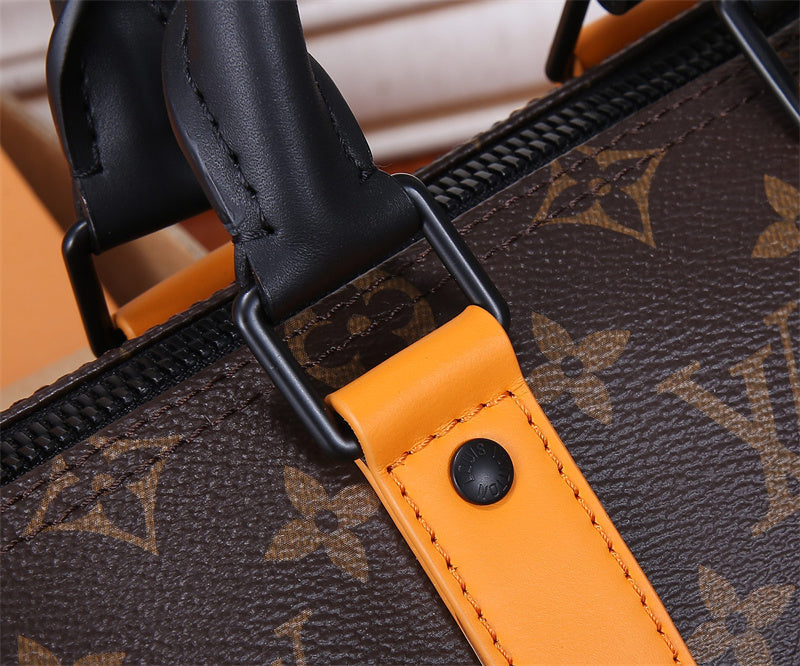  modern carryall bag styled with outfit