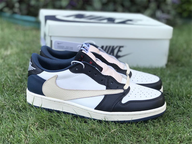 Nike crisp white luxury sneakers view 13 heritage-inspired look