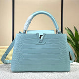  handbag interior and compartment view 33