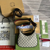 Side profile of polished refined women's handbag – women's designer-style accessory
