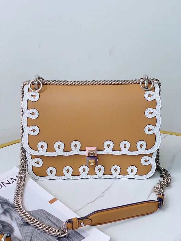 Ziva's Charm handbag – front view (Standard Size)