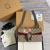 Front view of classic chic women's handbag – women's luxury accessory