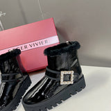 Close-up detail view of Roger Vivier luxury piece style No.077