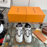 Louis Vuitton shoes Style 334 - top view showing design