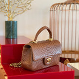  women's handbag, mid design, view 1