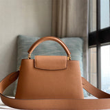  smart shopper bag detail view showing craftsmanship 32