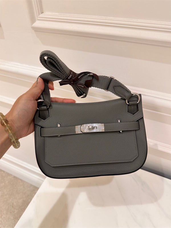  sleek satchel styled with outfit 12