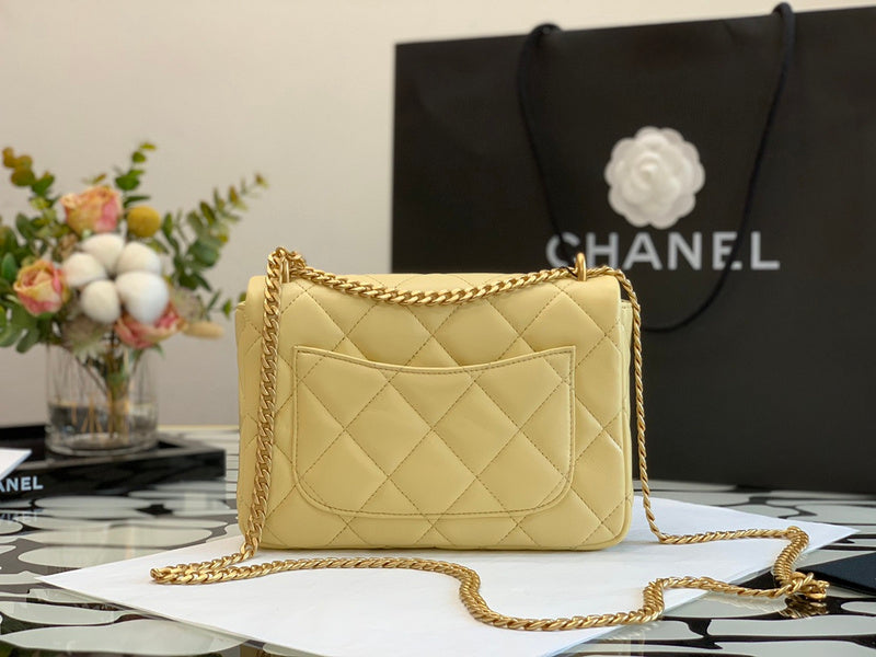  versatile purse view 3