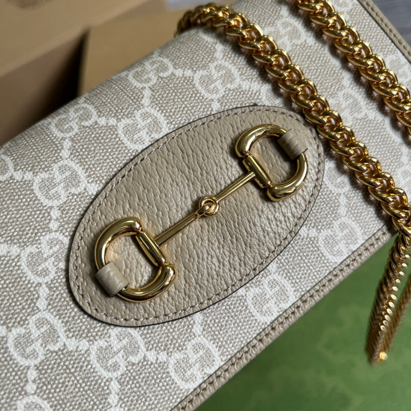 Back view of everyday-luxe refined women's handbag – women's premium purse