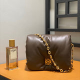 Ziva's Charm handbag – detail view (23cm*6cm*13cm)