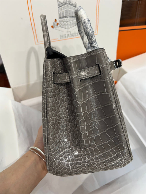 Considered bag women's premium everyday handbag