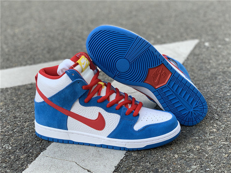 Nike Men's & Women's Premium Low-Top Trainers — Style 205 front view