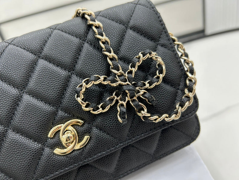  mid purse view 10