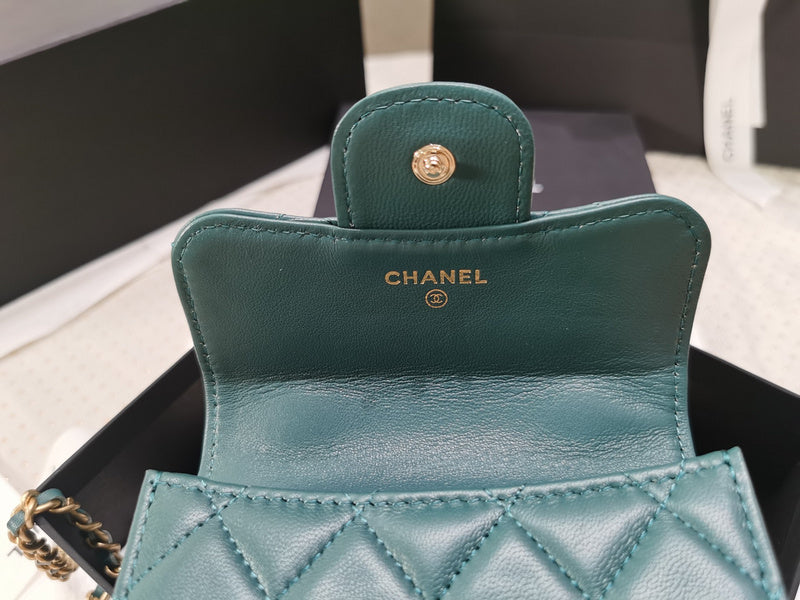  compact purse view 8