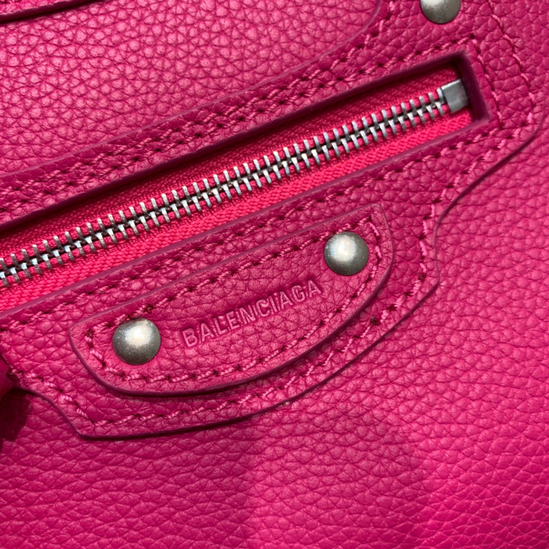 Bold Premium PU Leather Handbag - Premium Craftsmanship Detailing | Women's Designer-Inspired Purse #330 - interior view (image 6) of designer-inspired handbag