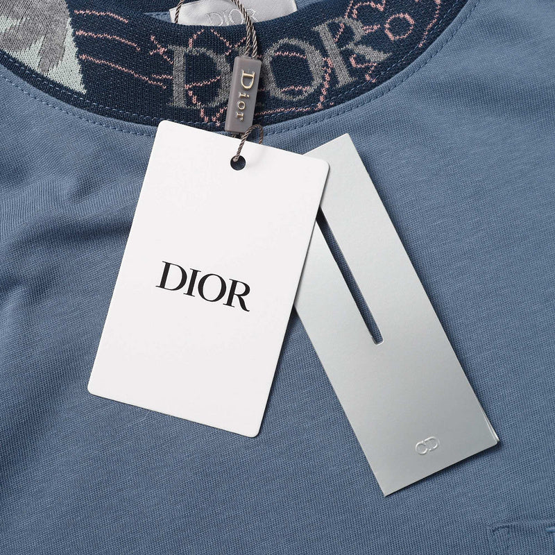 Full styled look of Louis Vuitton cotton t-shirt with contemporary cut