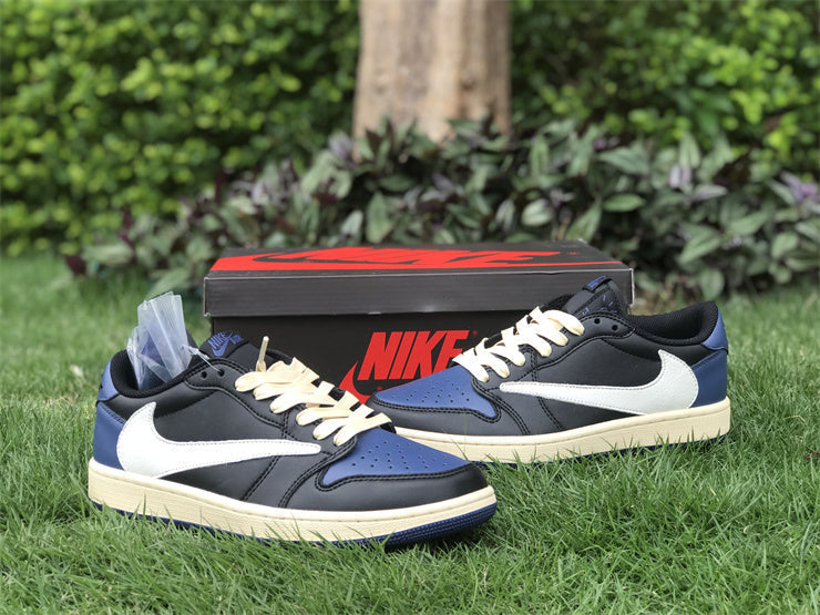 Nike fresh white-and-black luxury sneakers view 8 streetwear statement look
