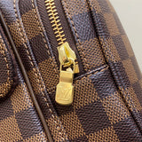  Curated shoulder bag front view 7