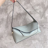 Ziva's Charm handbag – side angle view (28cm*12cm*11cm)