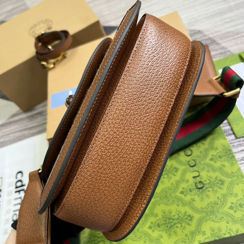 Close-up detail of everyday-luxe elevated women's handbag – women's statement bag