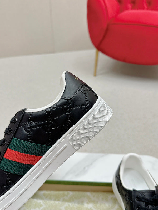 Gucci classic monochrome luxury sneakers view 5 heritage-inspired look