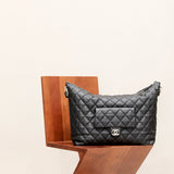 Front view of Chanel 23B Maxi Hobo Bag premium bag