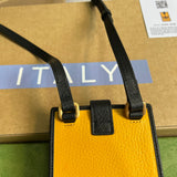 Front view of modern everyday-luxe women's handbag – women's everyday handbag