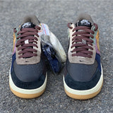 Nike Men's & Women's Luxury Fashion Trainers — Style 006 close-up view