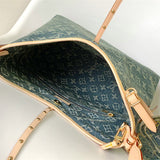  handbag interior and compartment view