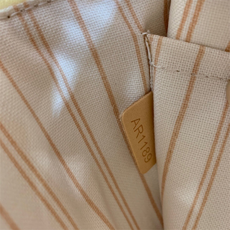  modern satchel detail view showing craftsmanship 32