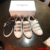 Givenchy shoes Style 079 - logo and branding close-up