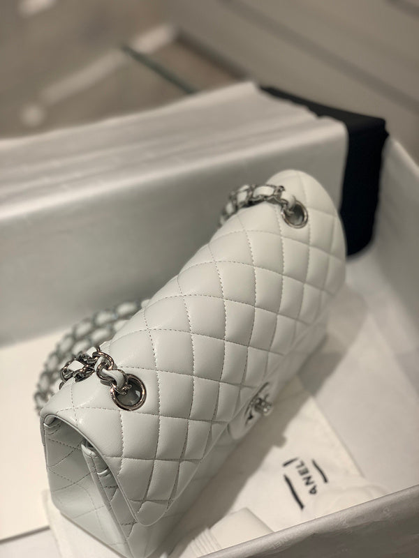  women's handbag, versatile design, view 4
