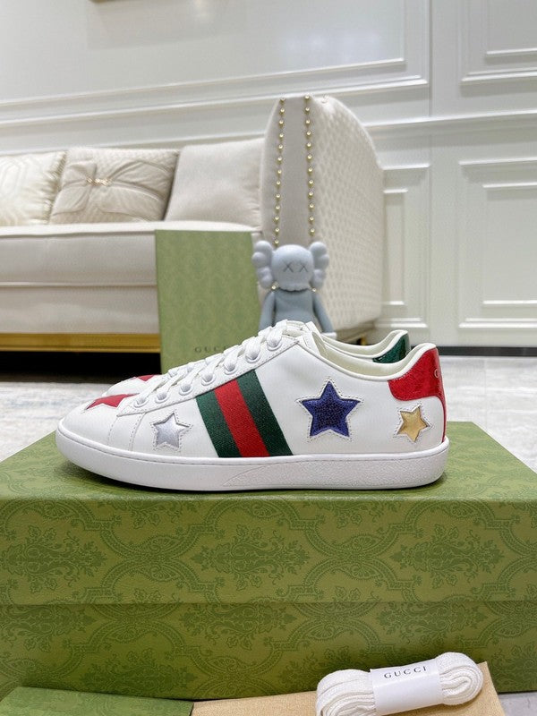 Gucci bold contrast luxury sneakers view 8 streetwear statement look