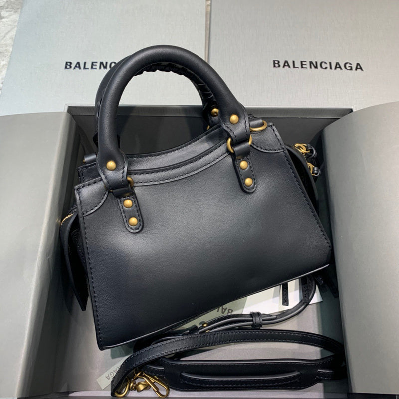 Sophisticated Faux Leather Handbag - Statement Silhouette | Women's Everyday Carry Handbag #315 - close-up detail shot (image 3) of designer-inspired handbag