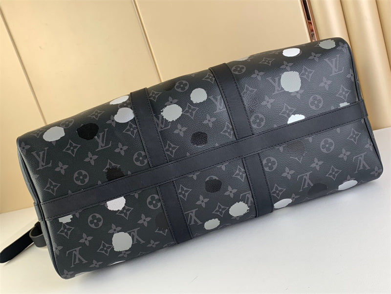  structured bag interior and compartment view 27
