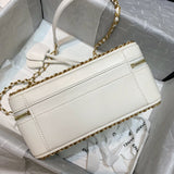  women's handbag, mid design, view 7