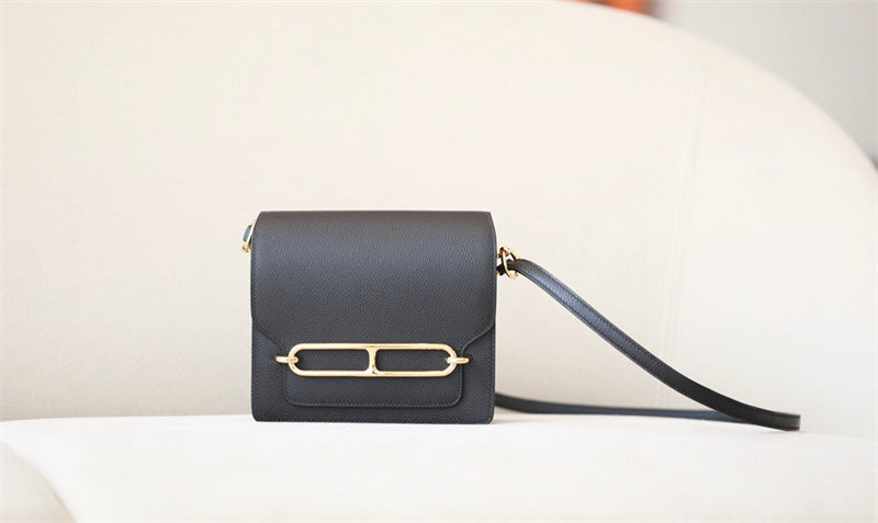  Understated crossbody bag front view