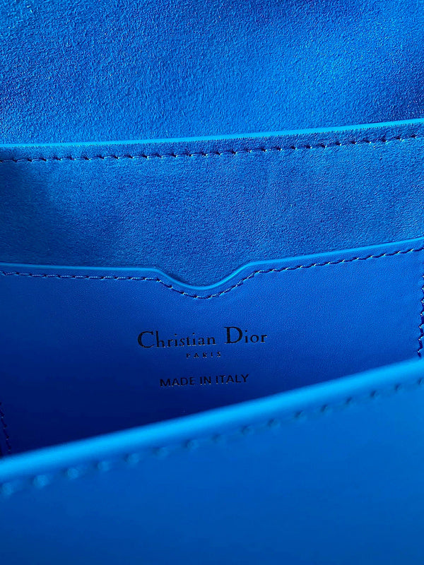 Back view of statement sleek women's handbag – women's designer-style accessory