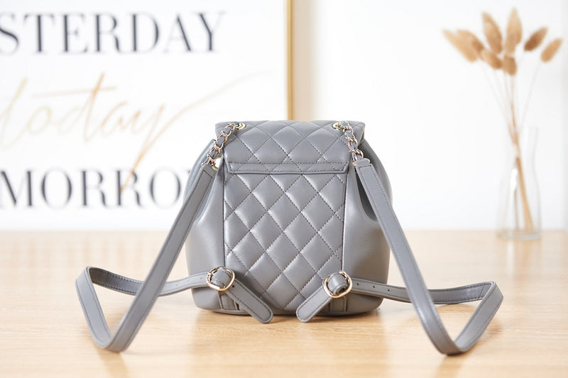 Zivas Charm Effortless Elegance Designer Handbag (Designer-Inspired Craftsmanship) – Full Silhouette