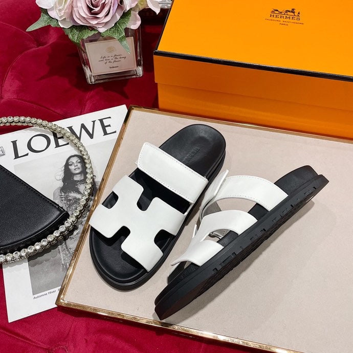 Hermes shoes Style 376 - additional angle view